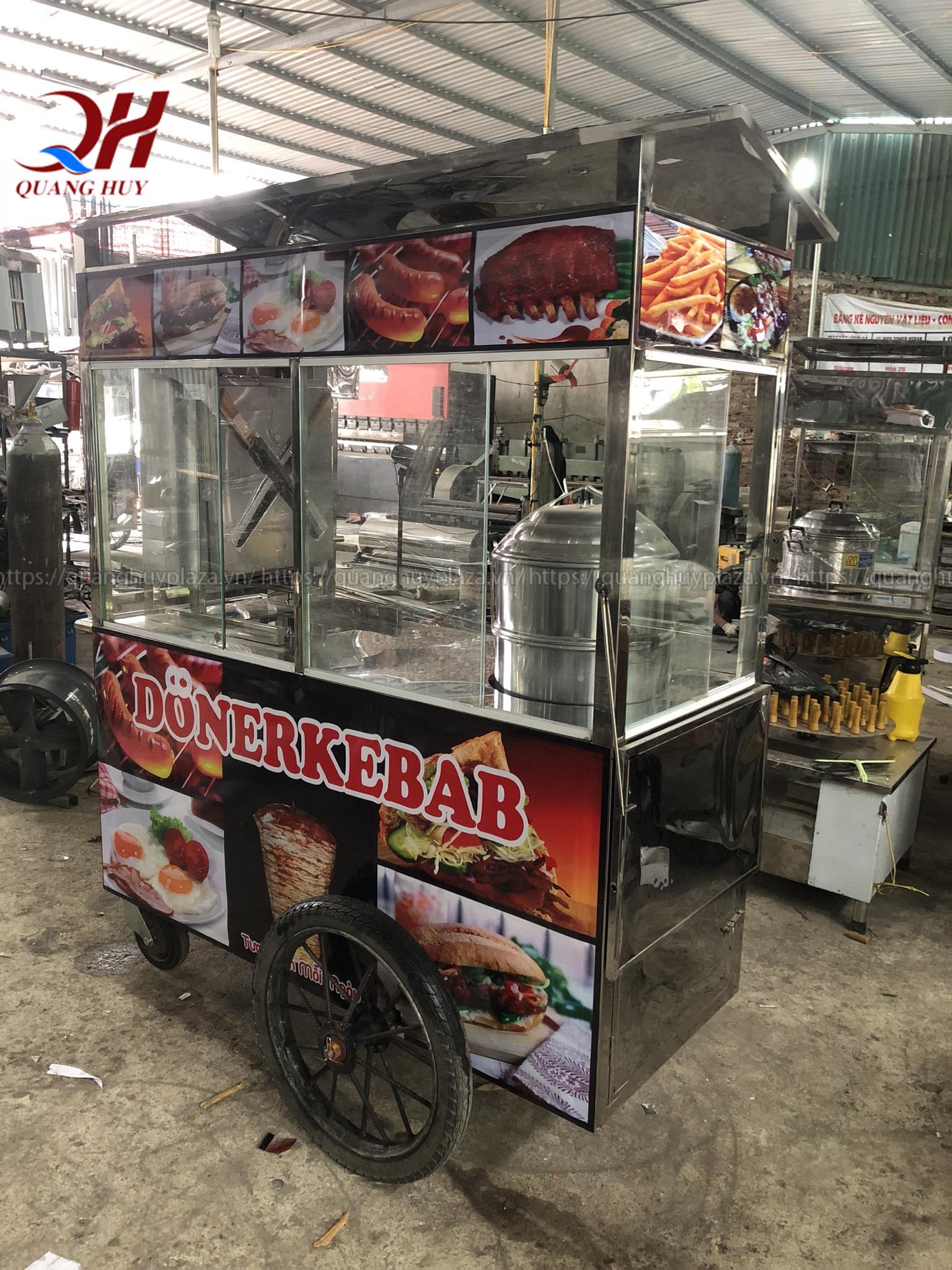 Xe bán xôi bán bánh mì 1m5 được chia thành 2 ngăn khác nhau Xe bán xôi bán bánh mì 1m5 được chia thành 2 ngăn khác nhau