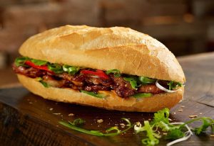 Như vậy, một chiếc bánh mì kẹp thịt thổ nhĩ kỳ đã sẵn sàng rồi