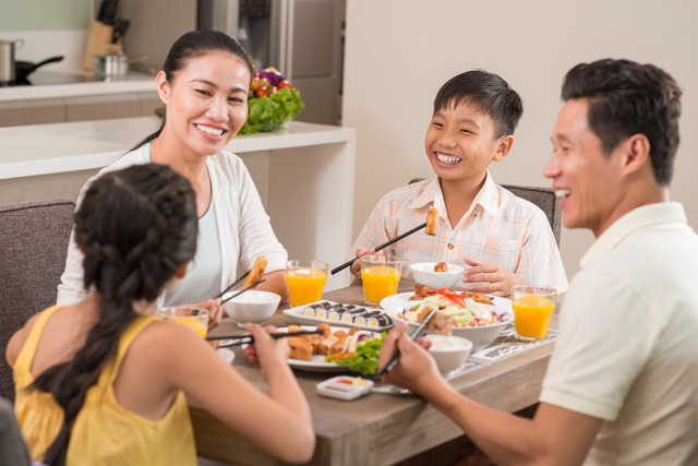 Bữa sáng đơn giản - tình cảm gia đình gắn bó