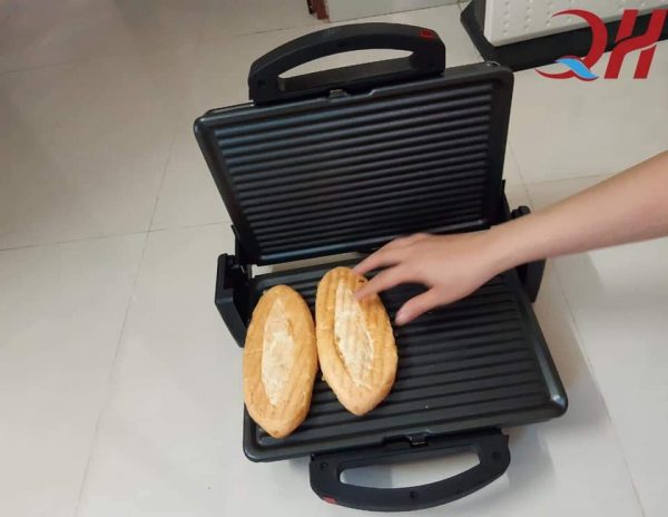 Sử dụng máy ép bánh mì cho hiệu quả nhanh chỉ sau 2 phút