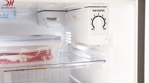 Không nên bảo quản bánh mì trong ngăn mát tủ lạnh