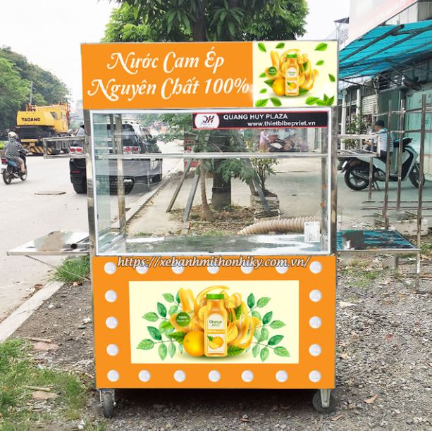 Xe đẩy bán nước ép trái cây Quang Huy