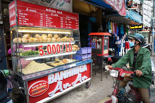 Bánh mì gà An An Bánh mì gà An An
