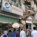 Review cửa hàng bánh mì phố Huế truyền thống nổi tiếng