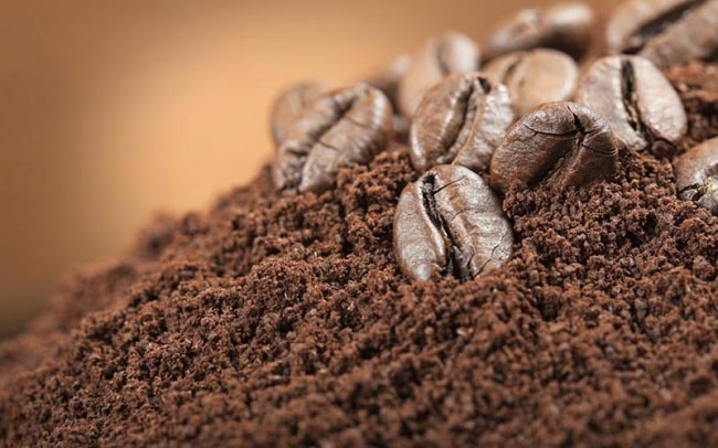 Để có những chai cà phê đóng sẵn ngon thì phải chọn mua bột cà phê chất lượng