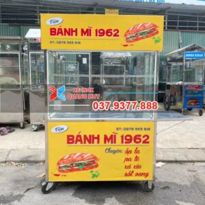 Xe đẩy bán bánh mì 1m2 tiệm 1962